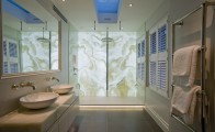 Master Bathroom Onyx